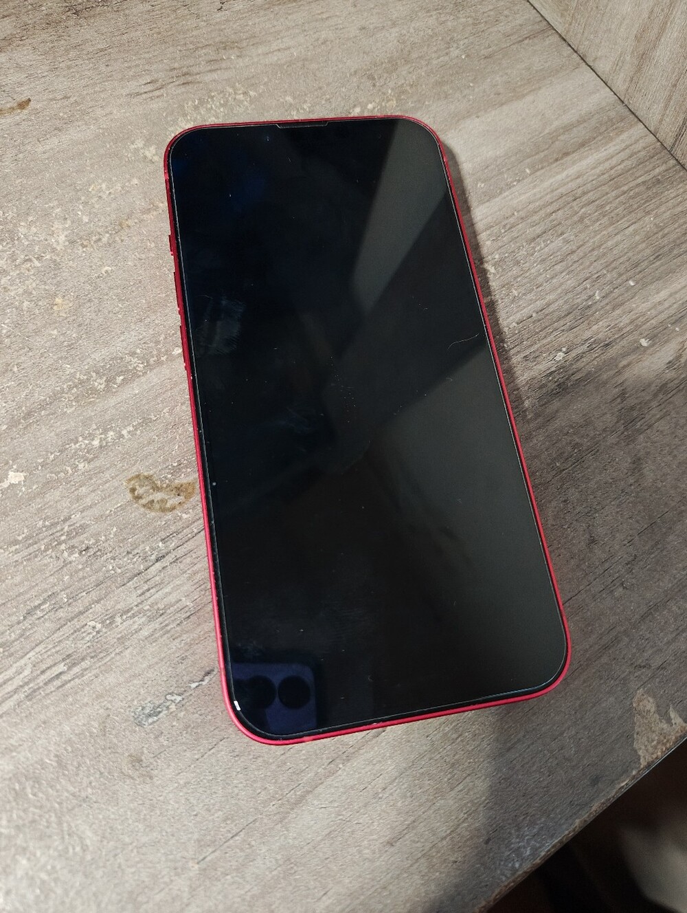 Red iPhone 14